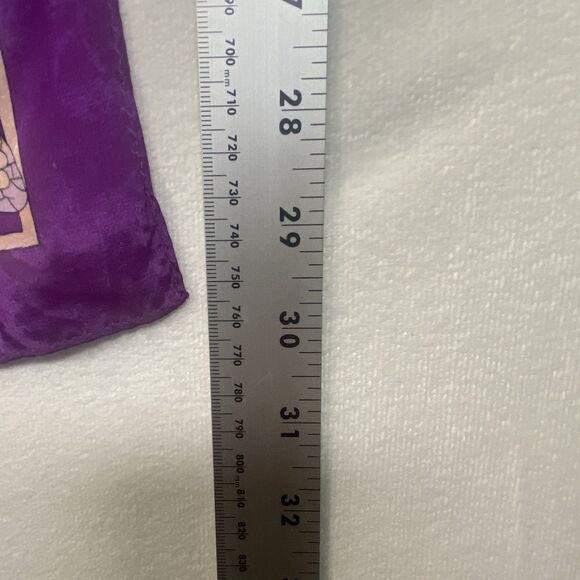 The Luxury of Silk 100% Silk Scarf Made in Japan Butterfly Print Purple Border - Picture 9 of 9